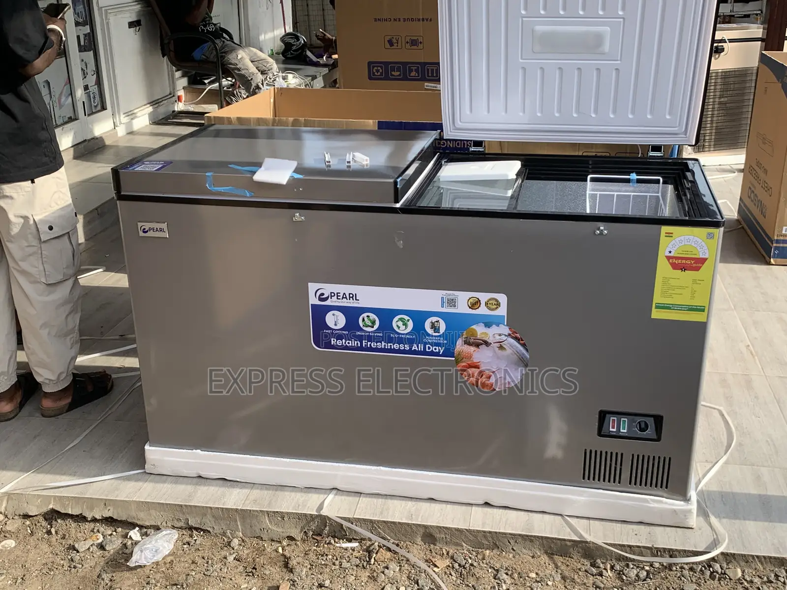 Ultra High Quality Pearl PCF-6040-1A Double-Door Chest Freezer 508L