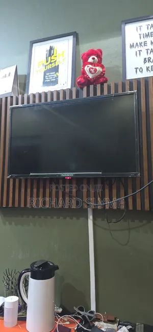 Nasco 32-Inch Digital TV for Sale