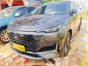 Changan UNI-K 2.0 Petrol AWD 2023 Silver