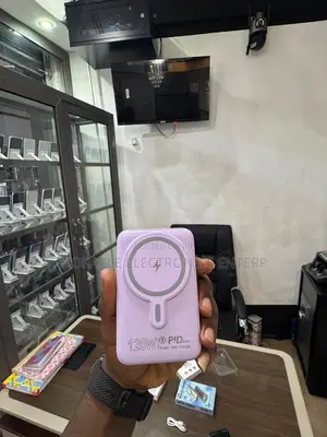 Original Mag Safe Power Bank