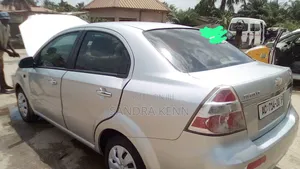 Chevrolet Aveo 1.2 Sedan T250 2011 Silver