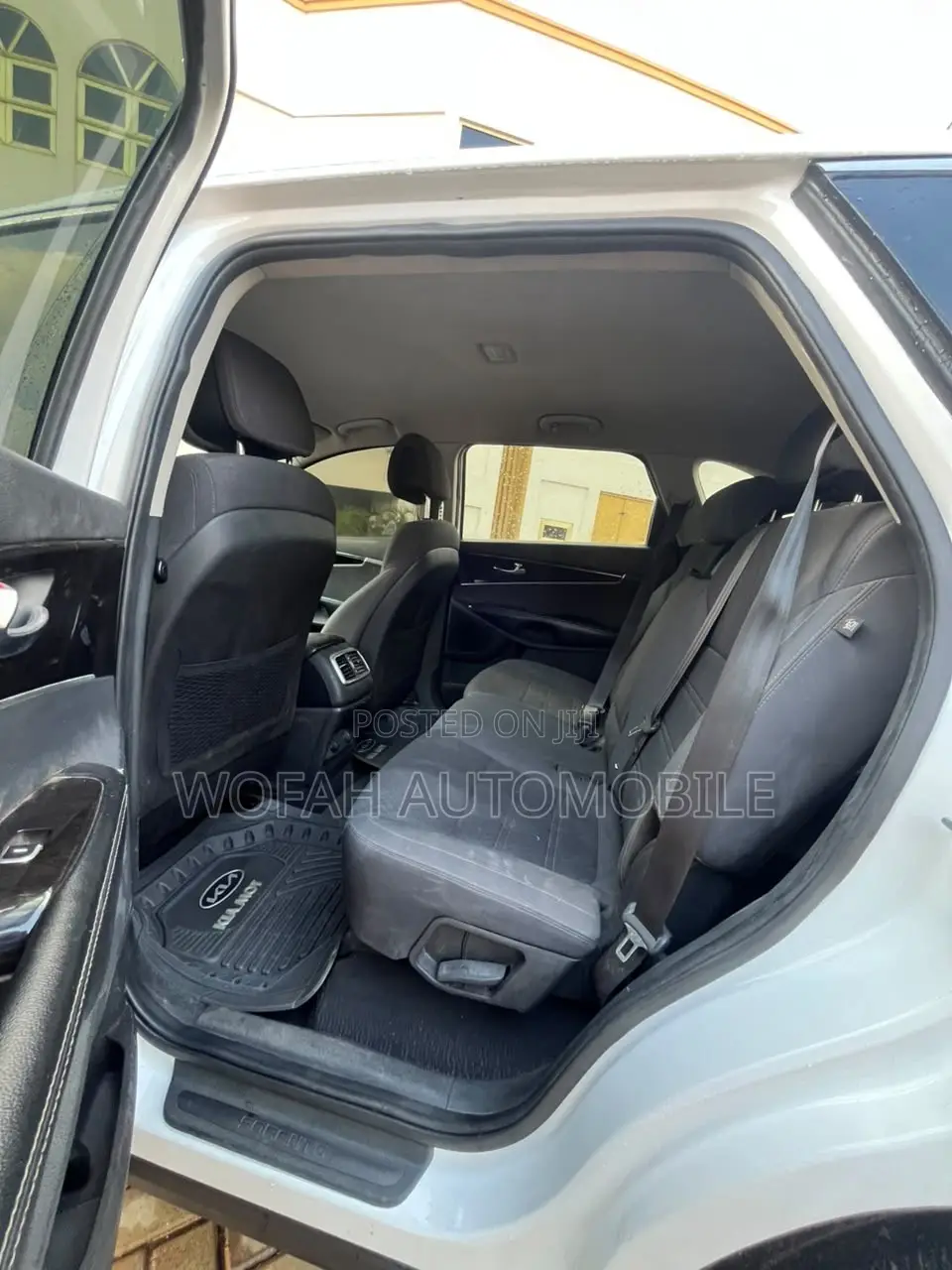Kia Sorento 4dr SUV 2016 White
