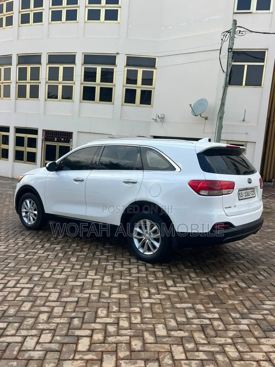 Kia Sorento 4dr SUV 2016 White