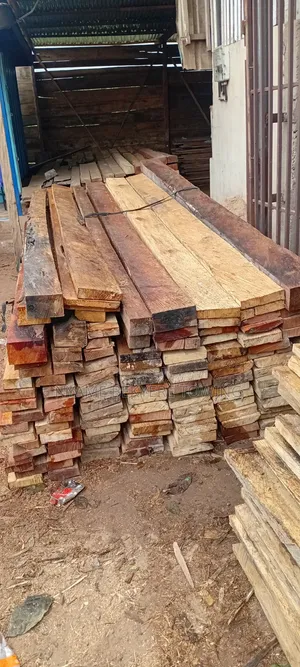 We Are Selling a Wood Kennedy Services PLS if You Need Wood,nail,
