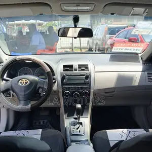 Toyota Corolla 2013 White