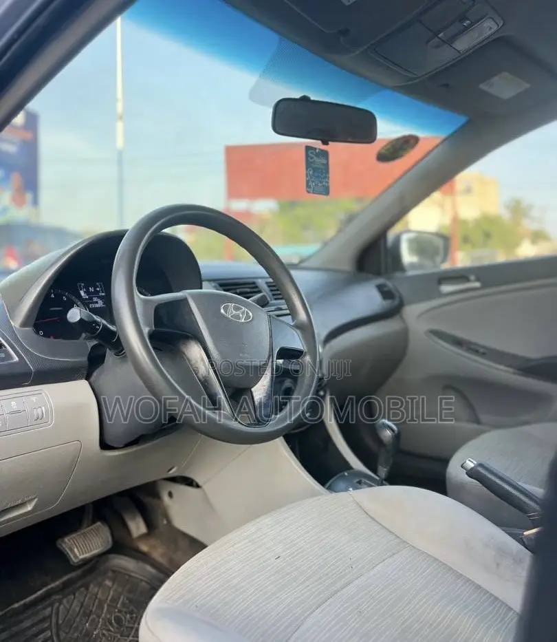 Hyundai Accent 2017 Gray