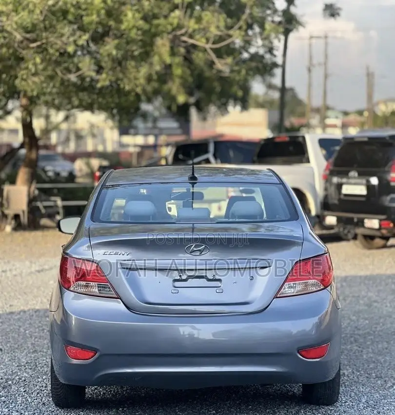 Hyundai Accent 2017 Gray