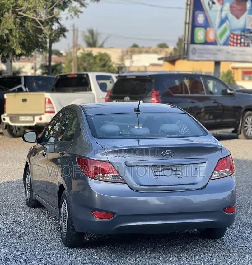 Hyundai Accent 2017 Gray