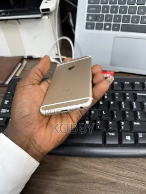 Apple iPhone 6s 64 GB Gold