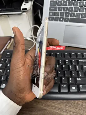 Apple iPhone 6s 64 GB Gold