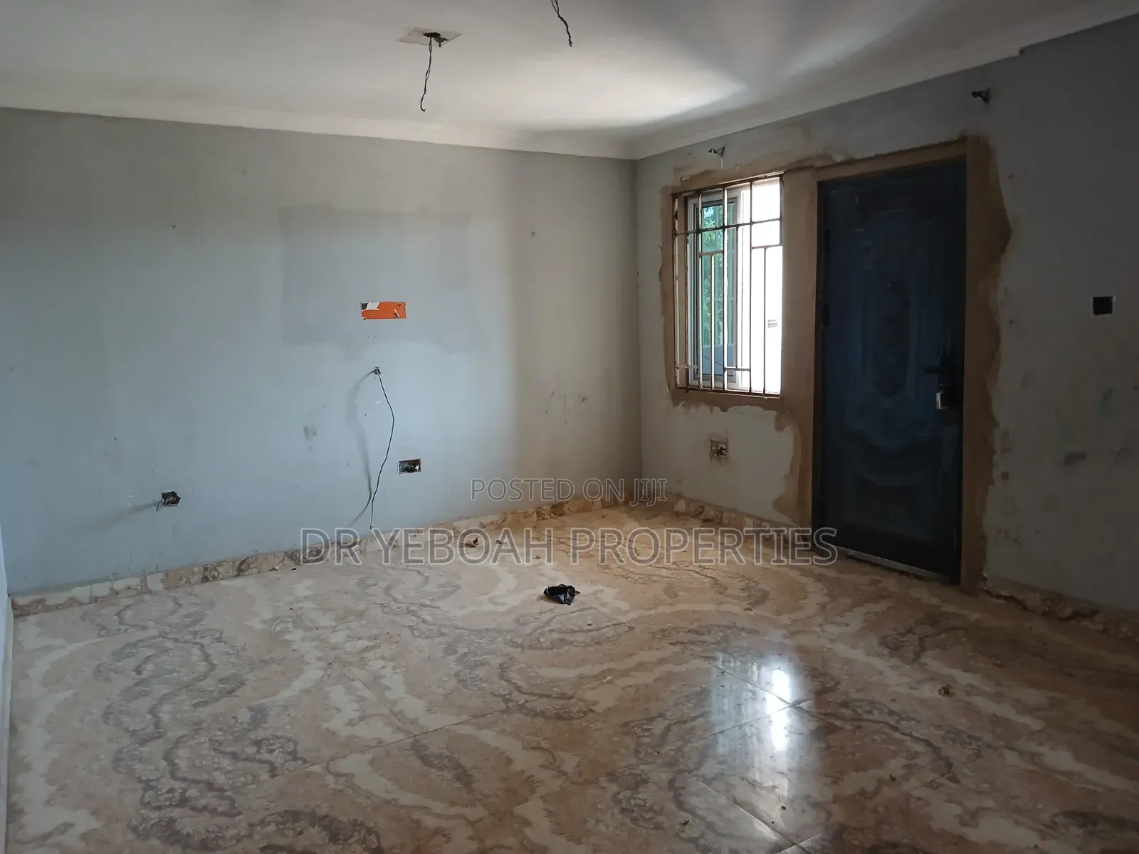 2bdrm Apartment in Spintex End Point:-, Coca Cola for rent