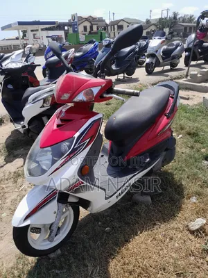Yamaha 2020 White
