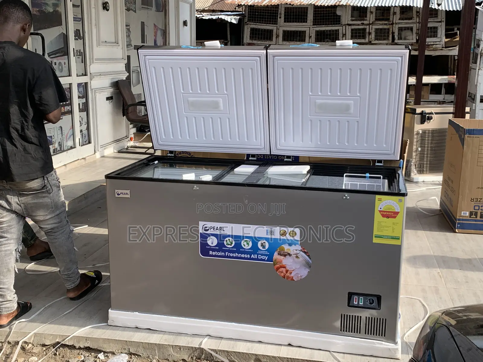Shop the New PCF-5310-6f Pearl 418L Doubledoor Electric Chest Freezer