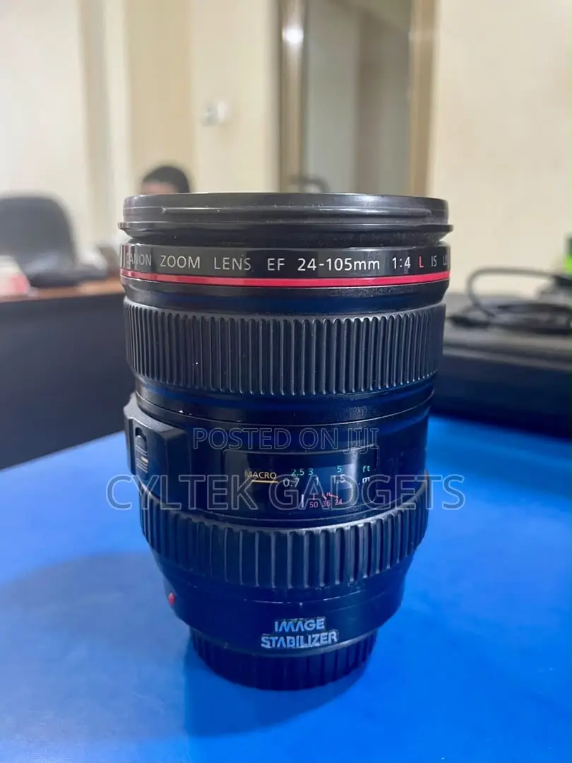 Canon 5d Mark III With Canon Ef 28-105mm