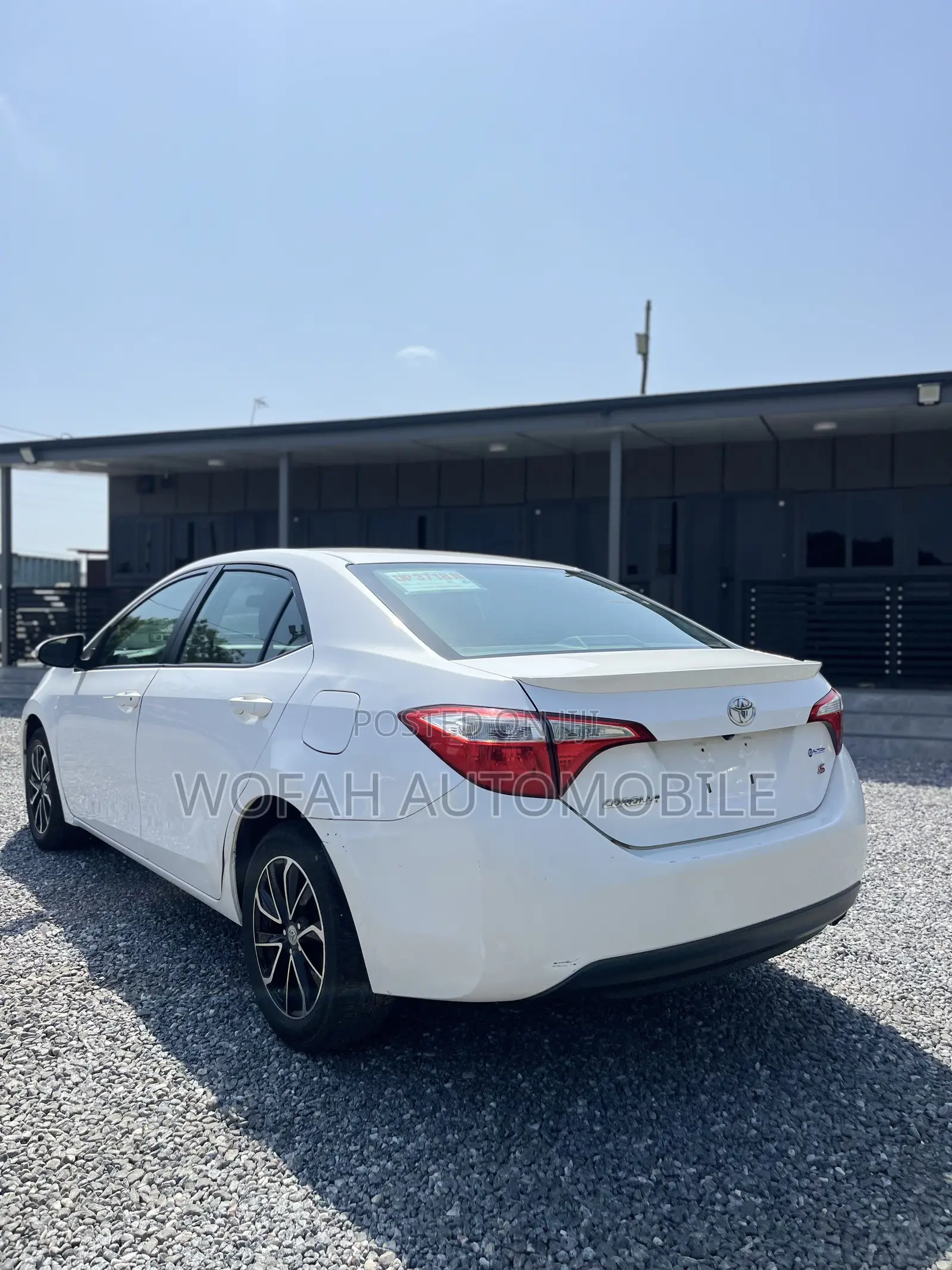 Toyota Corolla 2016 White