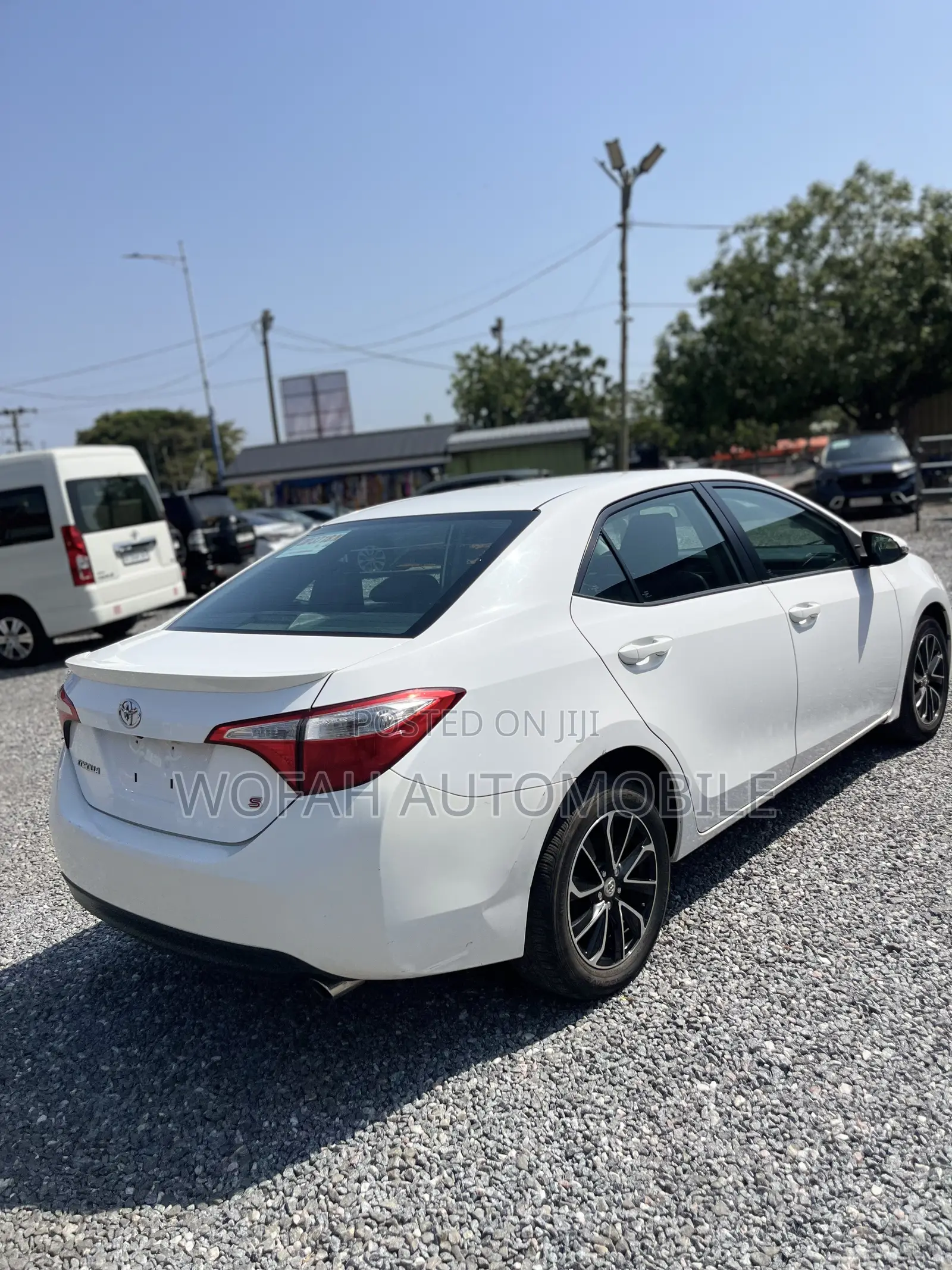 Toyota Corolla 2016 White