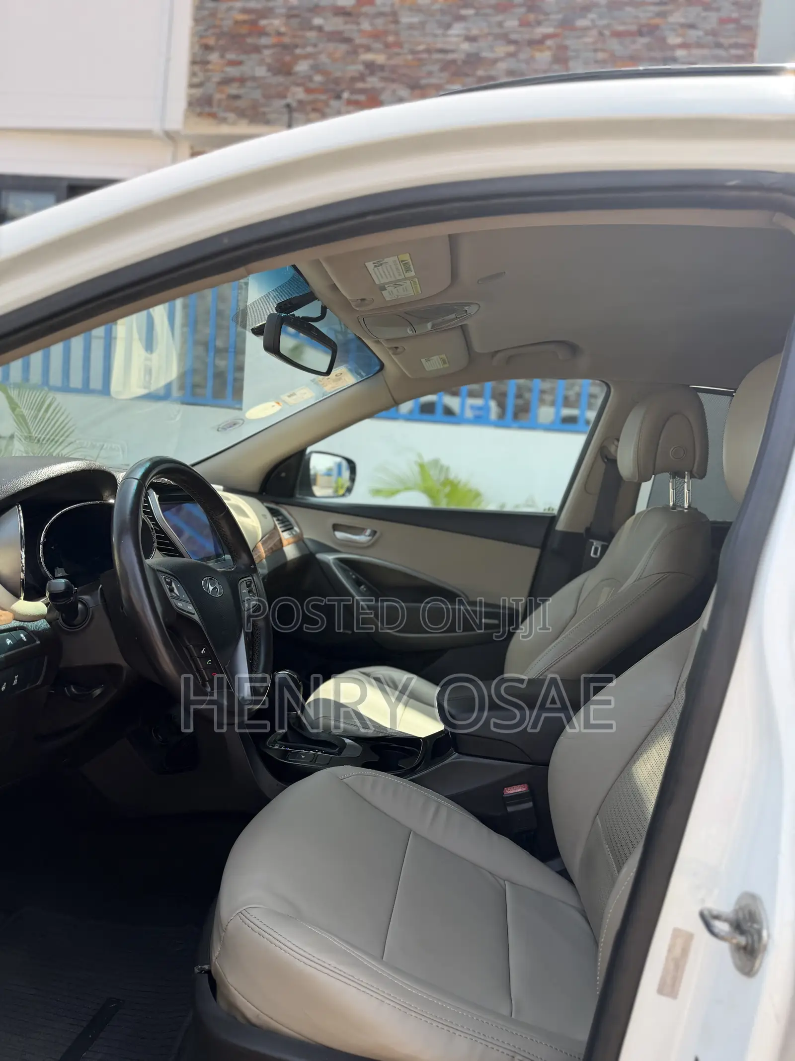 Hyundai Santa Fe 2015 White