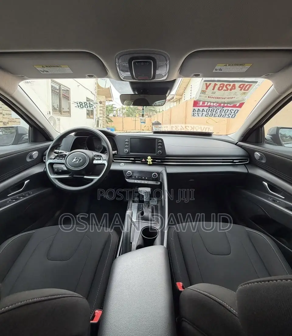 Hyundai Elantra 2023 Gray