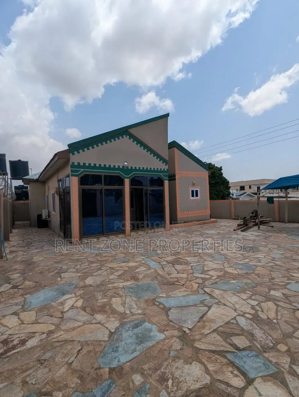 Mini Flat in Ola Achool Area for rent