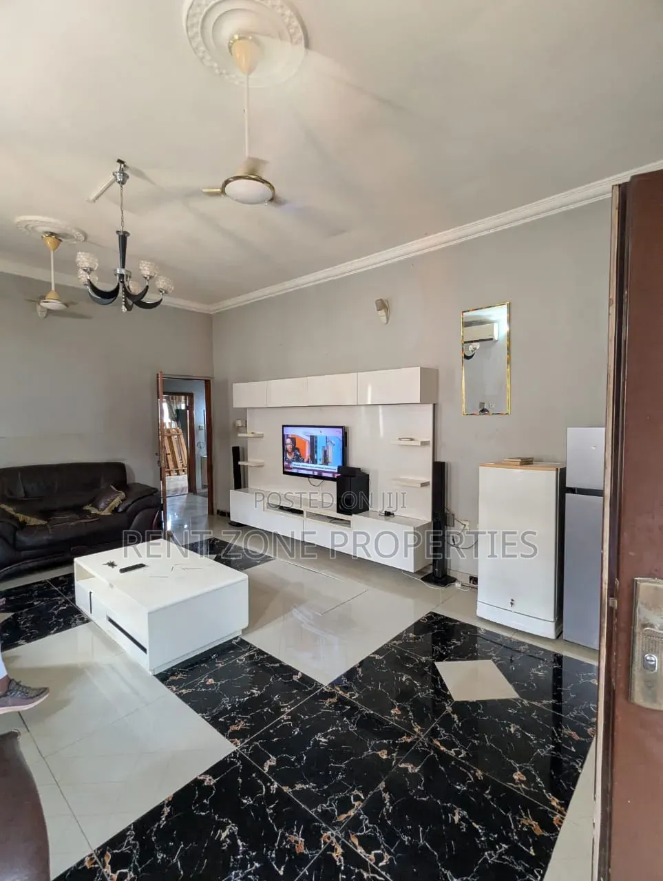 Mini Flat in Ola Achool Area for rent