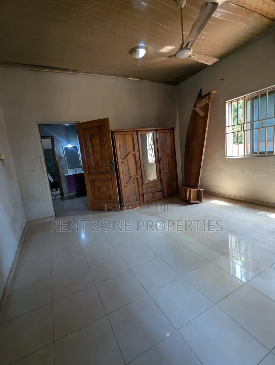 Mini Flat in Ola Achool Area for rent