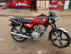 Royal RY125 2026 Red