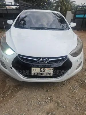 Hyundai Elantra 2012 White
