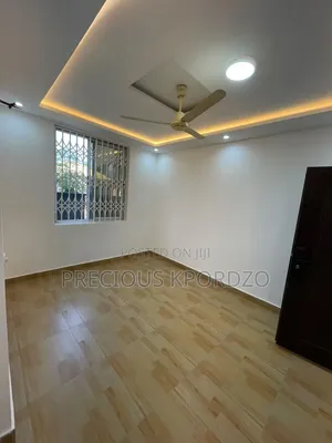 1bdrm Room & Parlour in Pantang, Barrier for rent