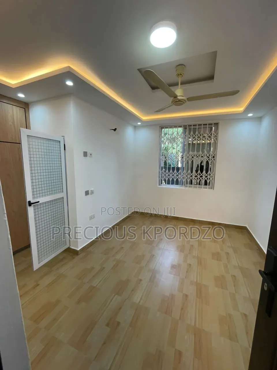1bdrm Room & Parlour in Pantang, Barrier for rent