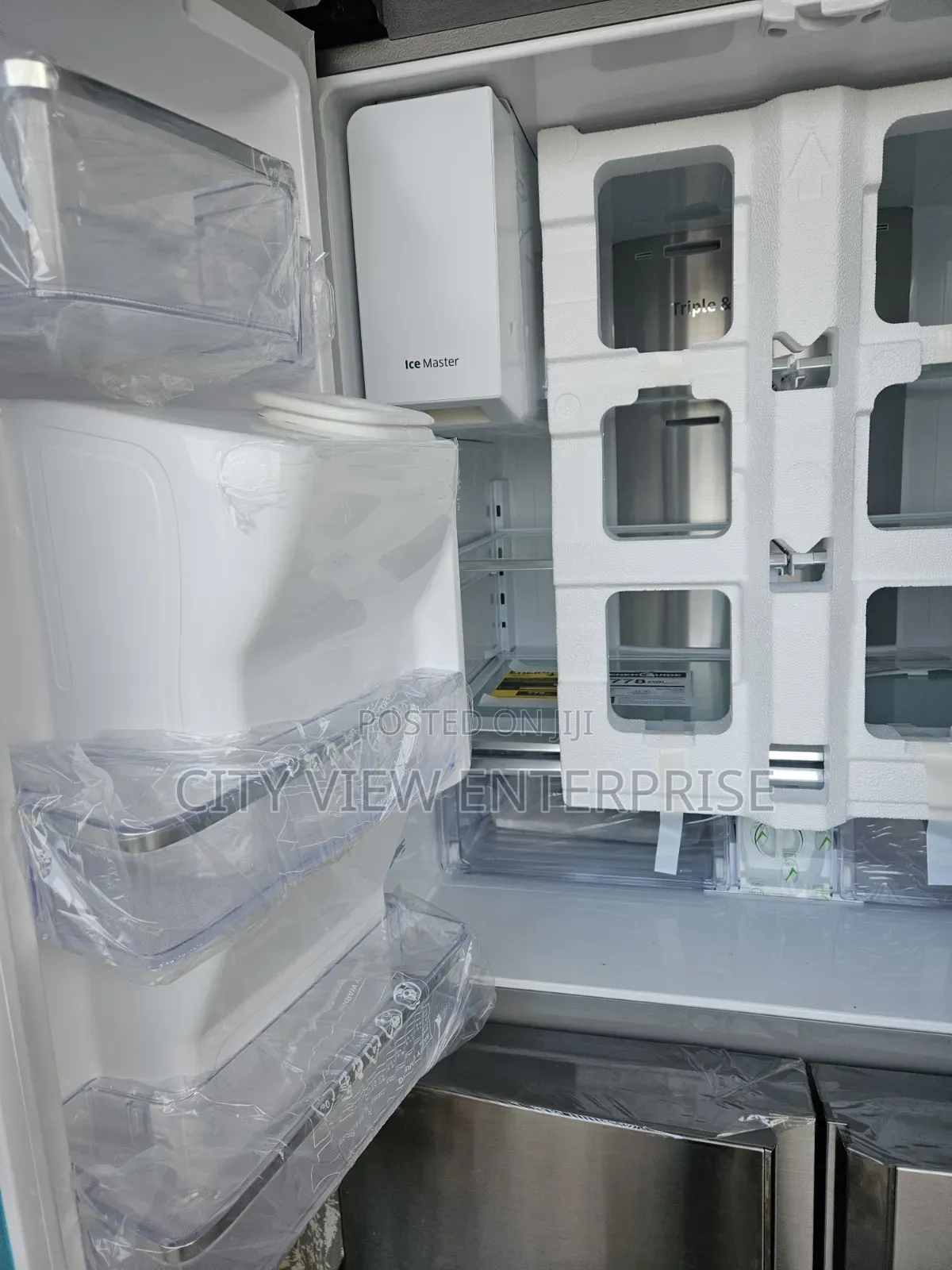 Smart Samsung 4-Door Refrigerator