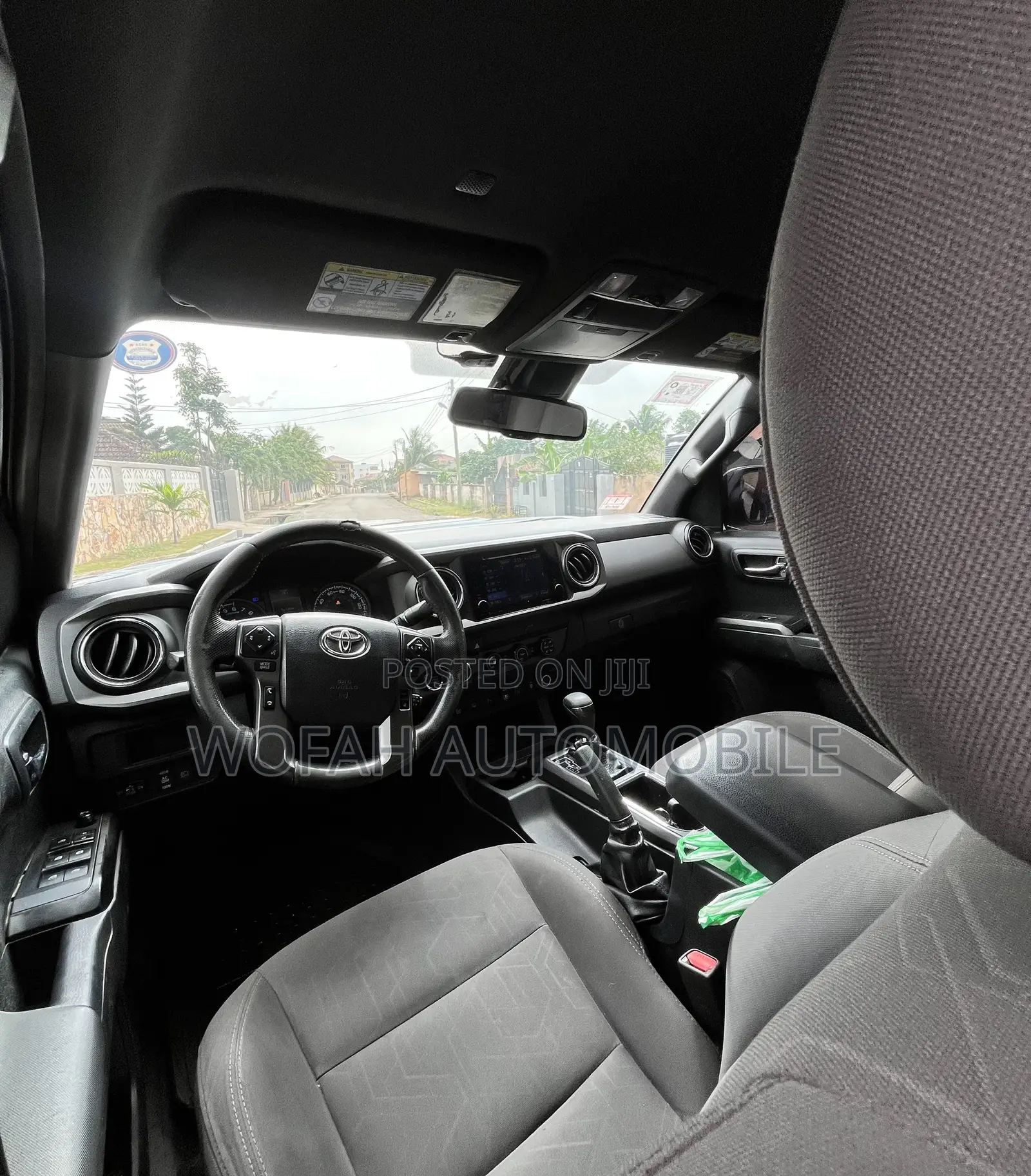 Toyota Tacoma 2019 Black