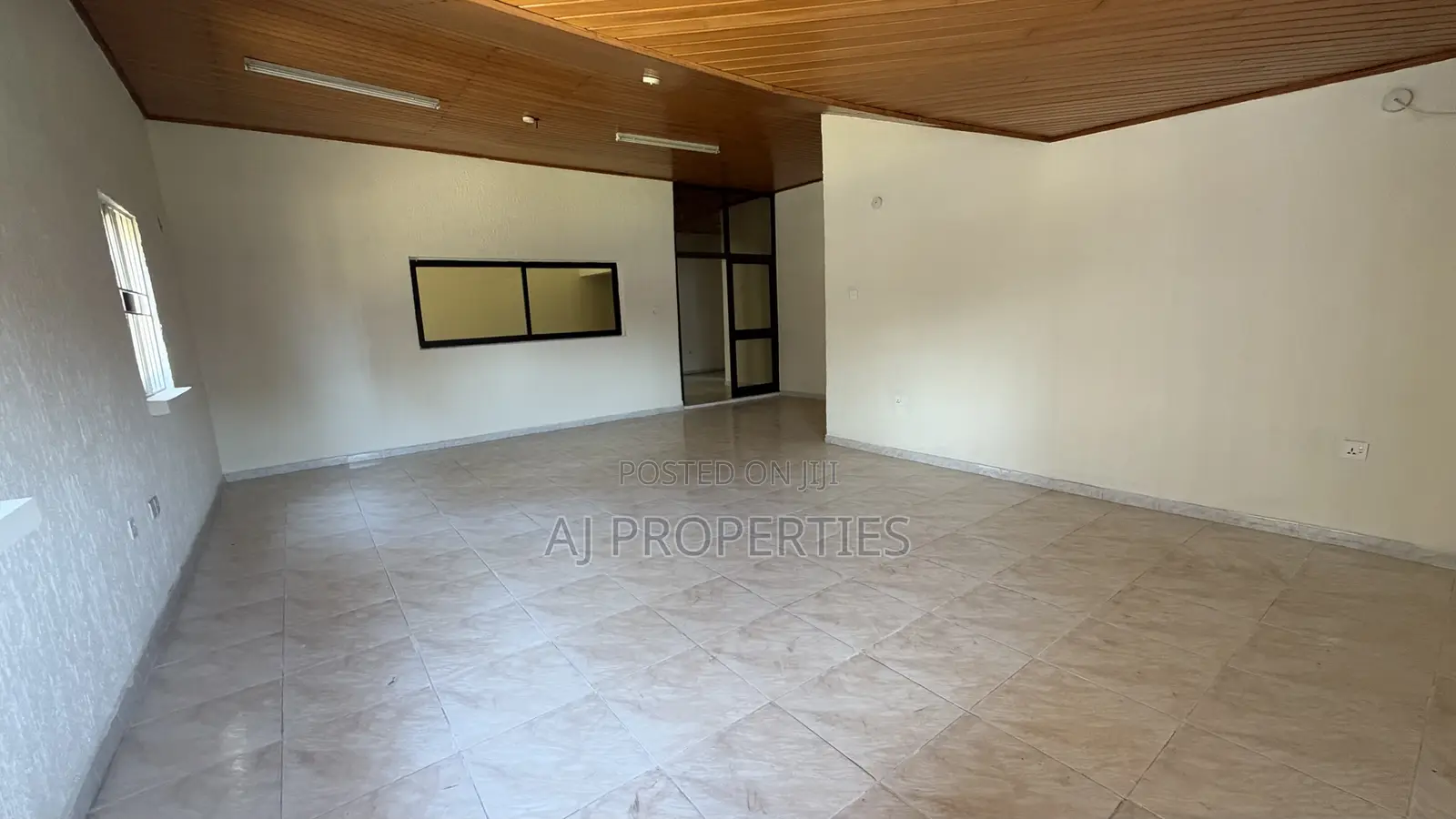 5bdrm House in East Legon for rent