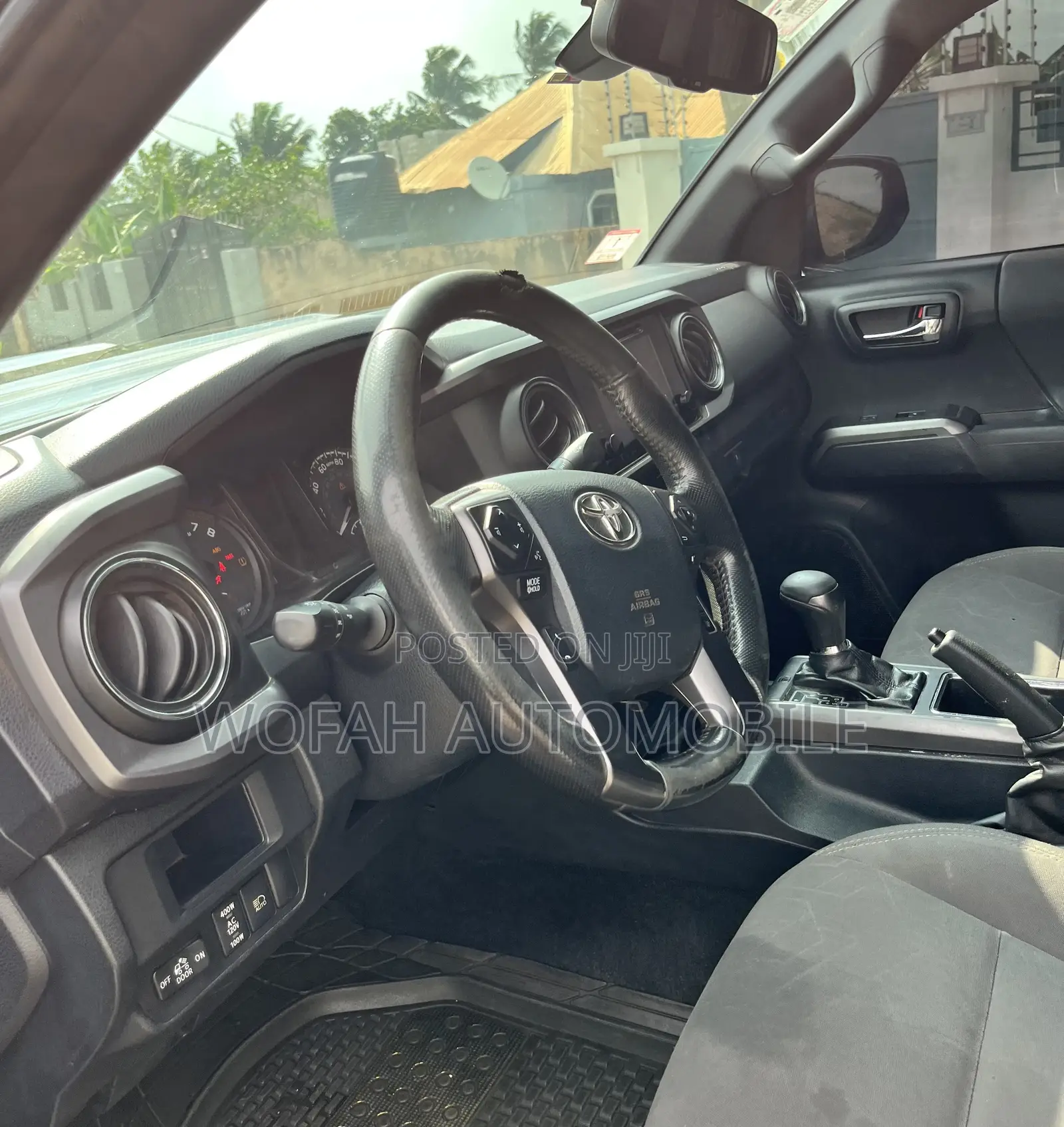 Toyota Tacoma 2019 Black