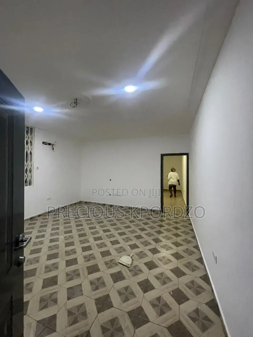 1bdrm Room & Parlour in Pantang Pnt, Barrier for rent