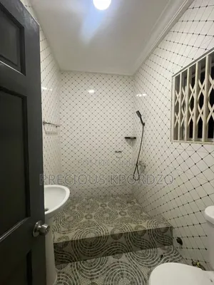 1bdrm Room & Parlour in Pantang Pnt, Barrier for rent