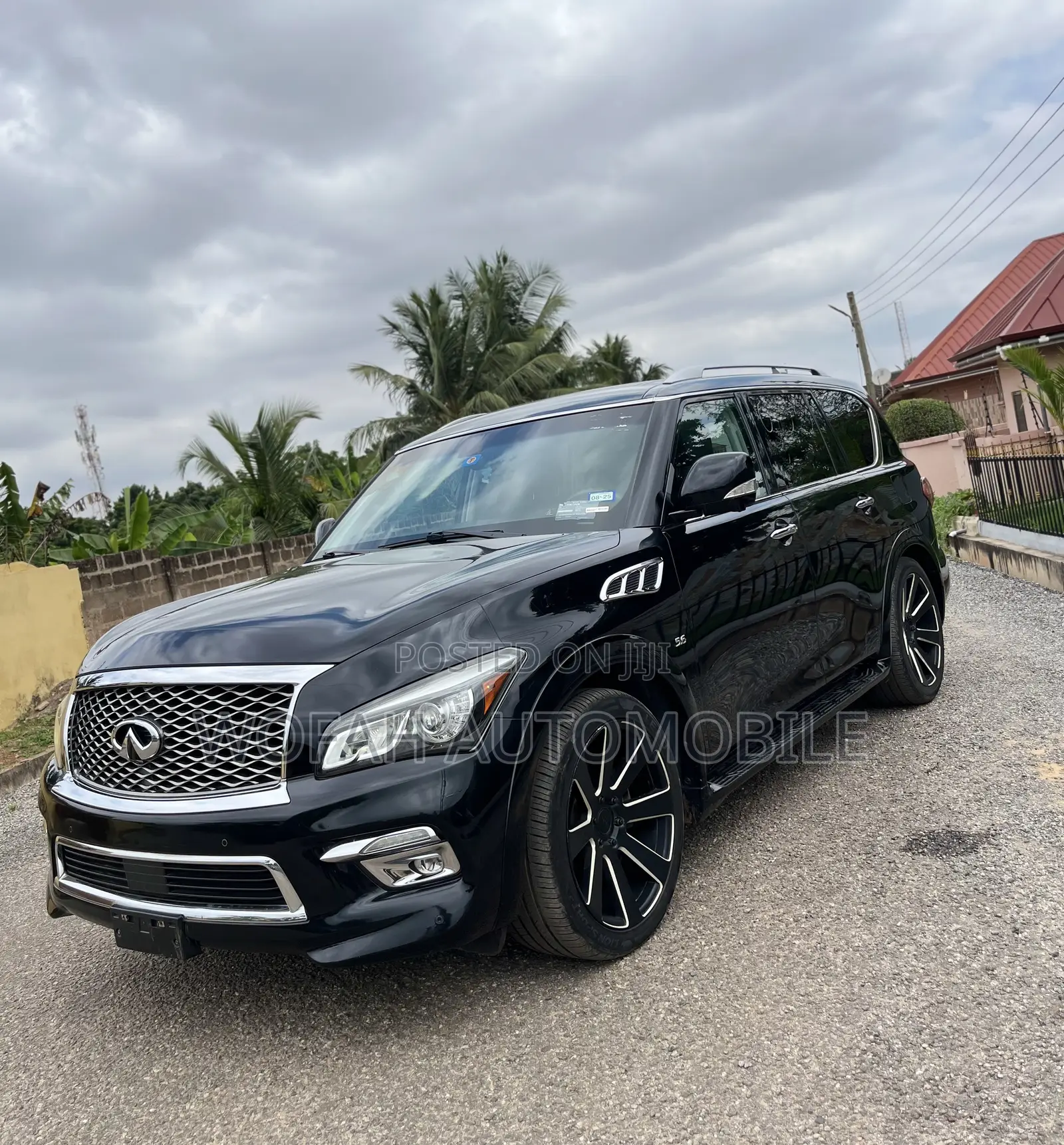 Infiniti QX80 2015 Black