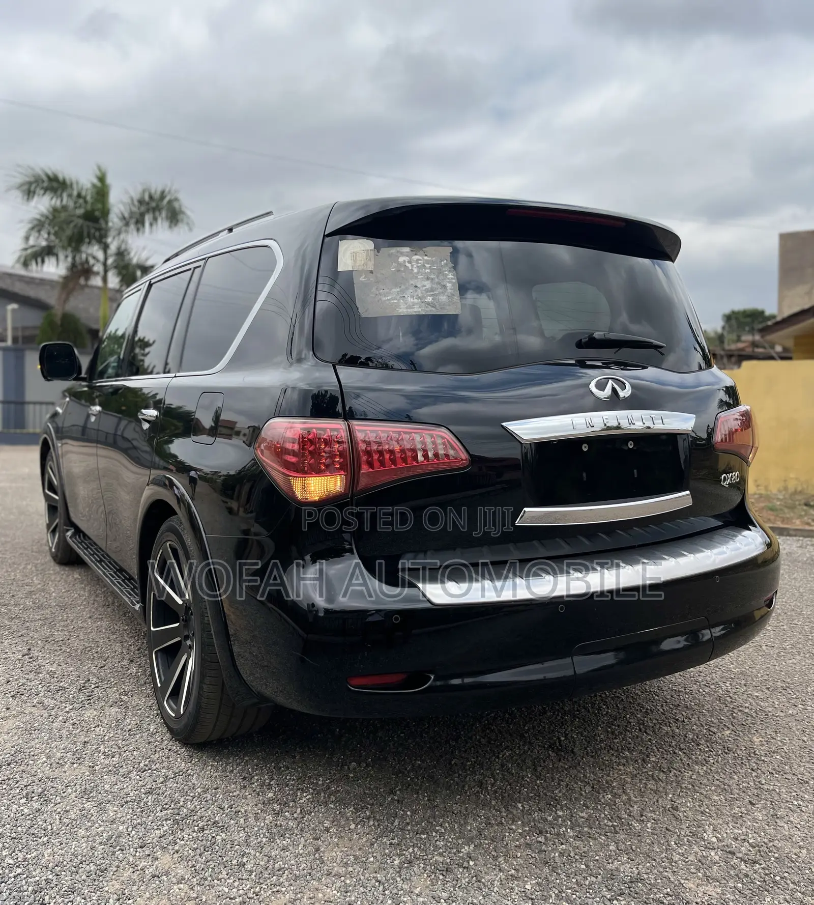 Infiniti QX80 2015 Black