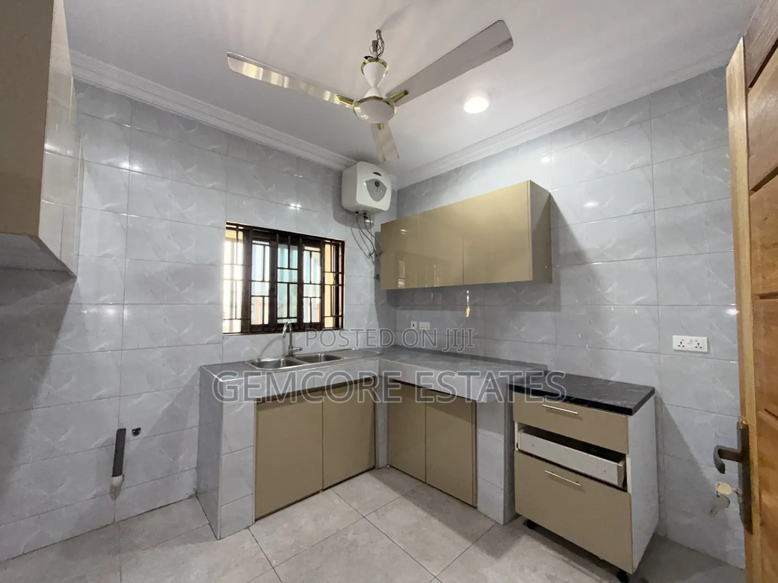 1bdrm Apartment in Adjiringanor, Adjiriganor for rent