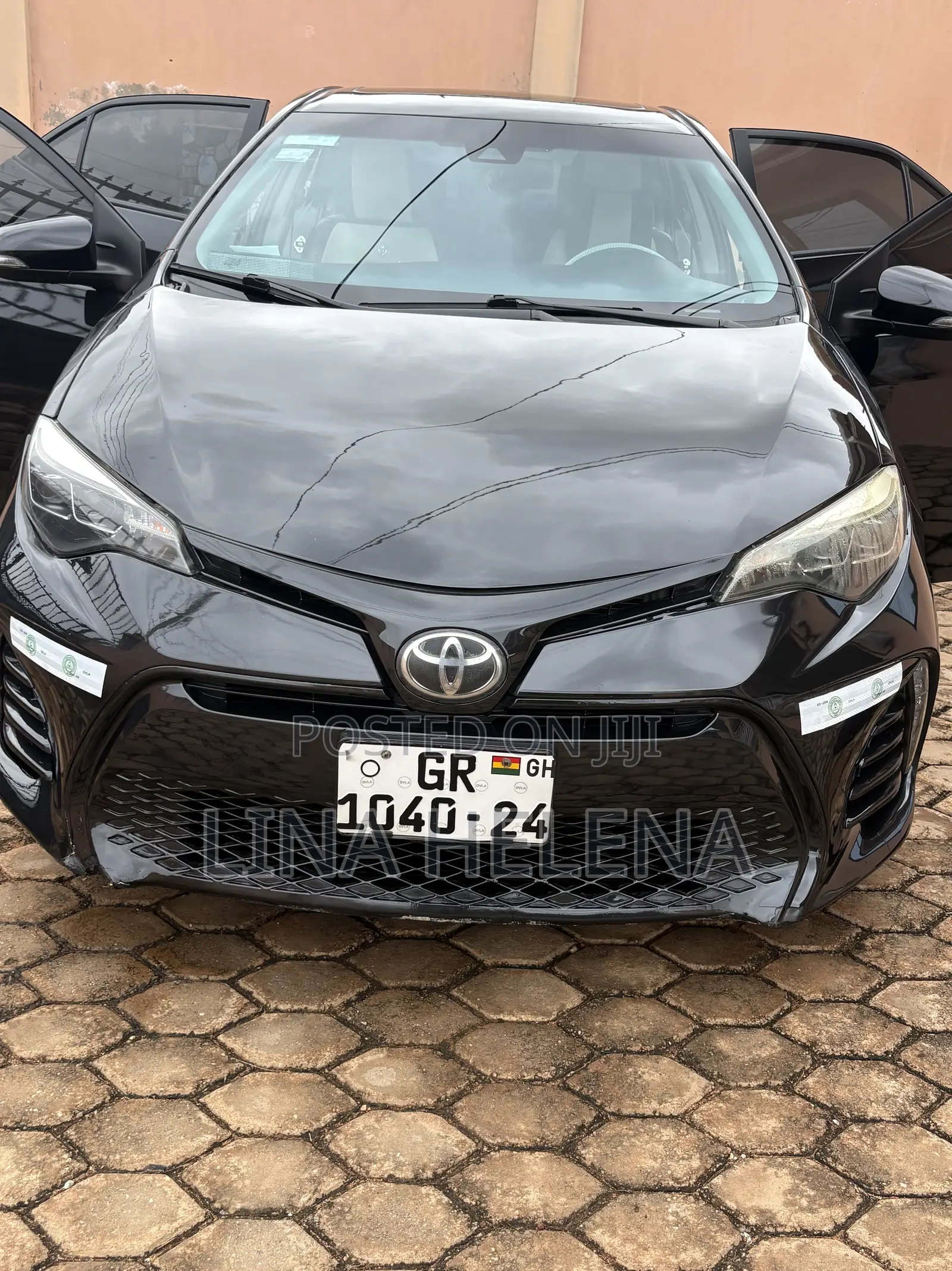 Toyota Corolla SE 4dr Sedan (1.8L 4cyl Manual) 2017 Black