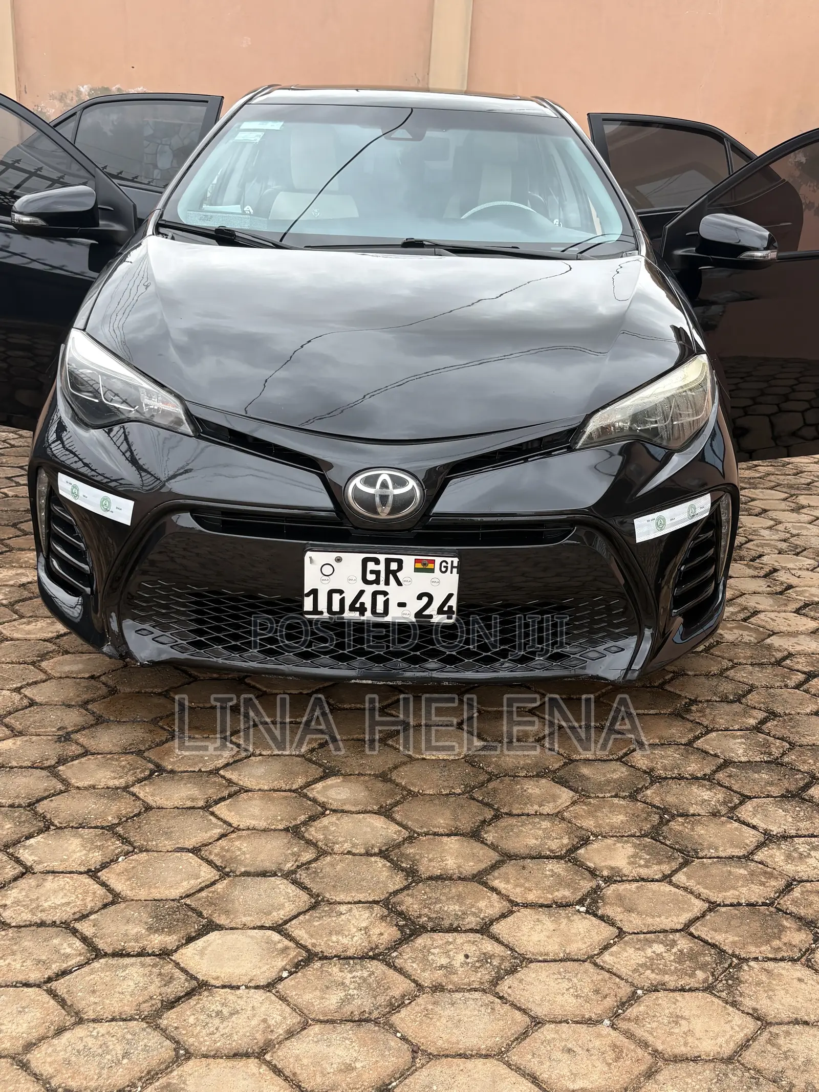 Toyota Corolla SE 4dr Sedan (1.8L 4cyl Manual) 2017 Black