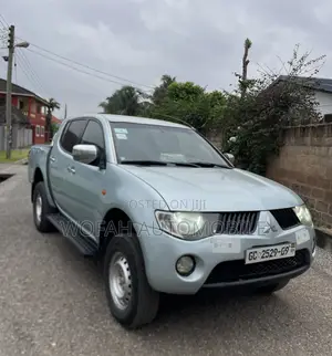 Mitsubishi L200 2009 Blue