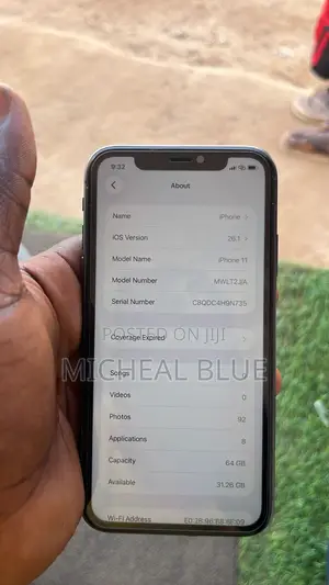 Apple iPhone 11 64 GB Black