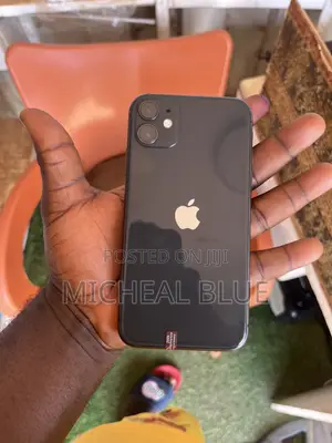 Apple iPhone 11 64 GB Black