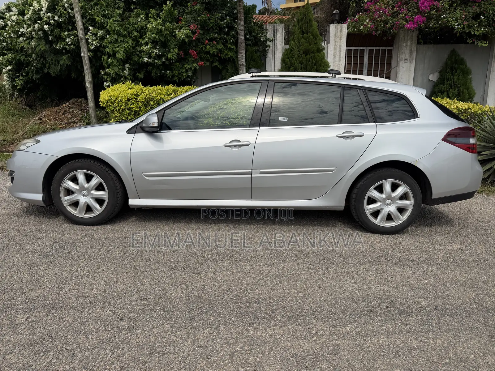 Renault Laguna 2.0T Dynamic 2012 Silver