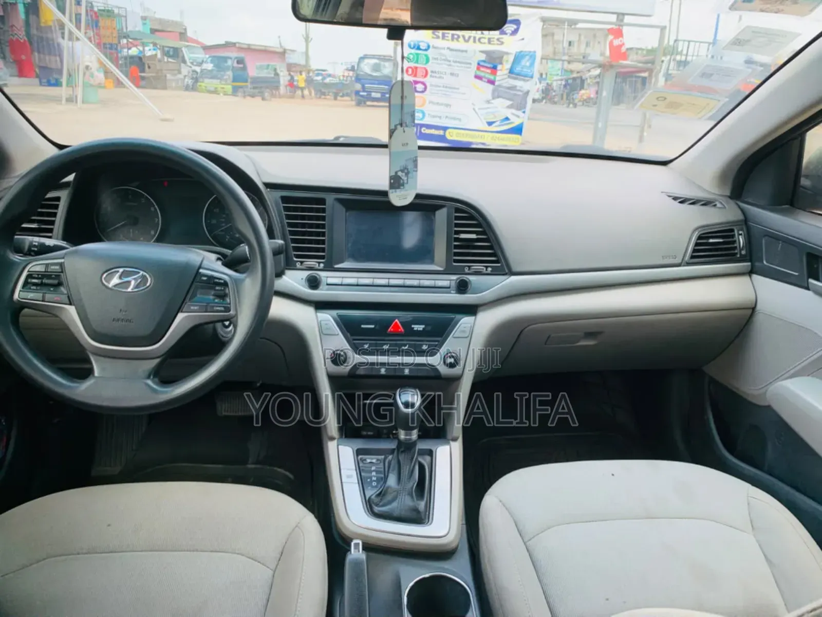 Hyundai Elantra 2016 Black