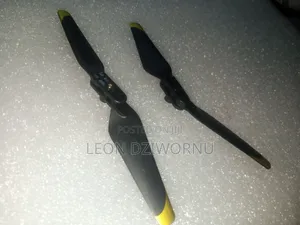 Replacement Folding Drone Propeller Blades (Yellow Tip)