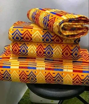 Hand Waves KENTE