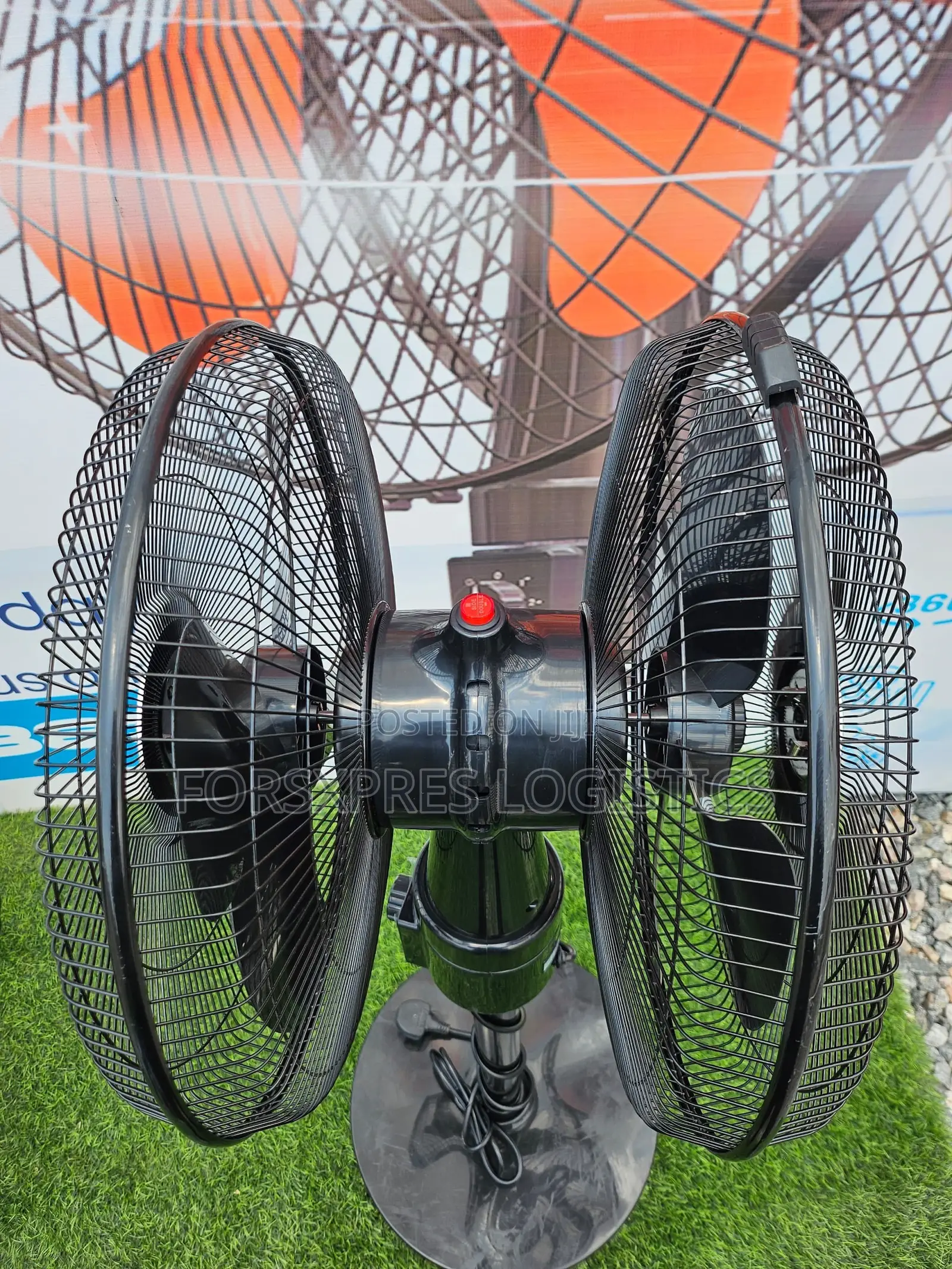 Double Sided 360 Degrees Standing Fan.