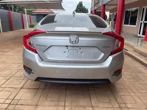 Honda Civic Touring Sedan 2018 Silver