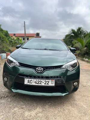 Toyota Corolla LE Eco Plus 4dr Sedan (1.8L 4cyl CVT) 2015 Green
